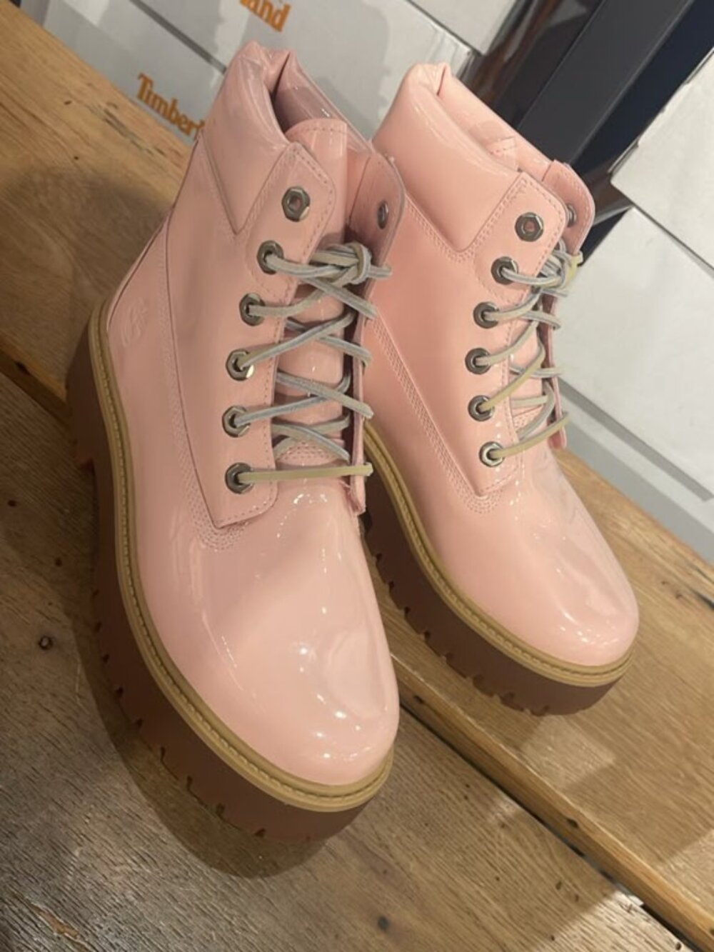 Timberland Women's Stone Street 6 Inch Waterprroof Boot Light Pink Patent A2H3C